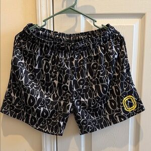 Black and White Graphic Men's Athletic Shorts